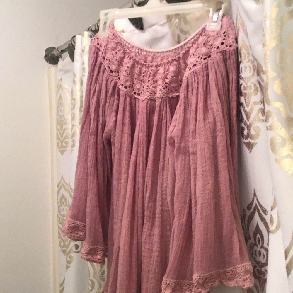 Jen's Pirate Booty Pink Bell Sleeve Blouse - Picture 6 of 6